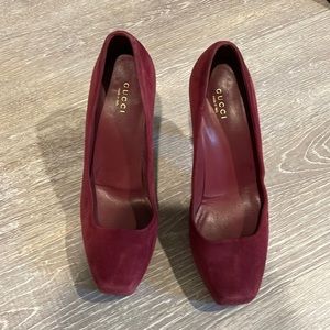 Burgundy suede Gucci shoes Size 38
